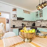 Apartman 3 Bedroom Cozy Apartment In Cavtat