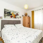 아파트 3 Bedroom Cozy In *
