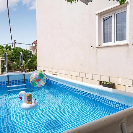 公寓 Awesome Apartment In Cavtat With Wifi *