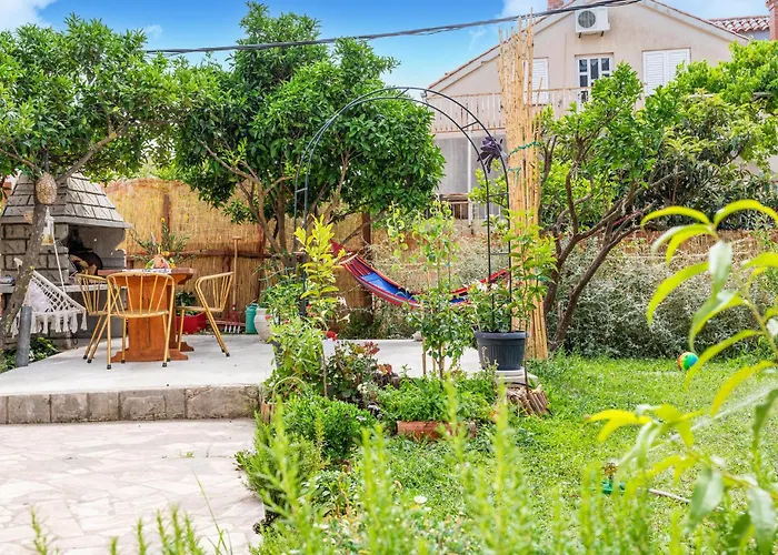 Awesome In With Wifi شقة *